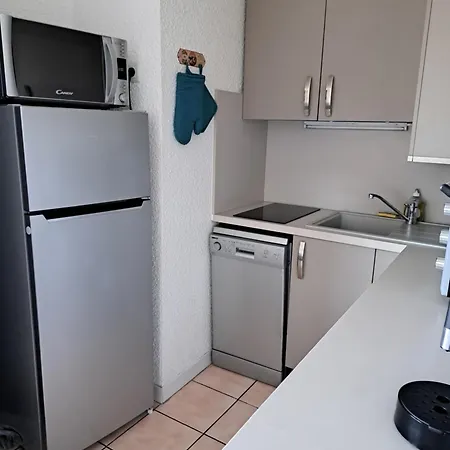 Appartement Le Florid Cap D'agde, T2 , 4 Pers, 200m Plage, Terrasse *